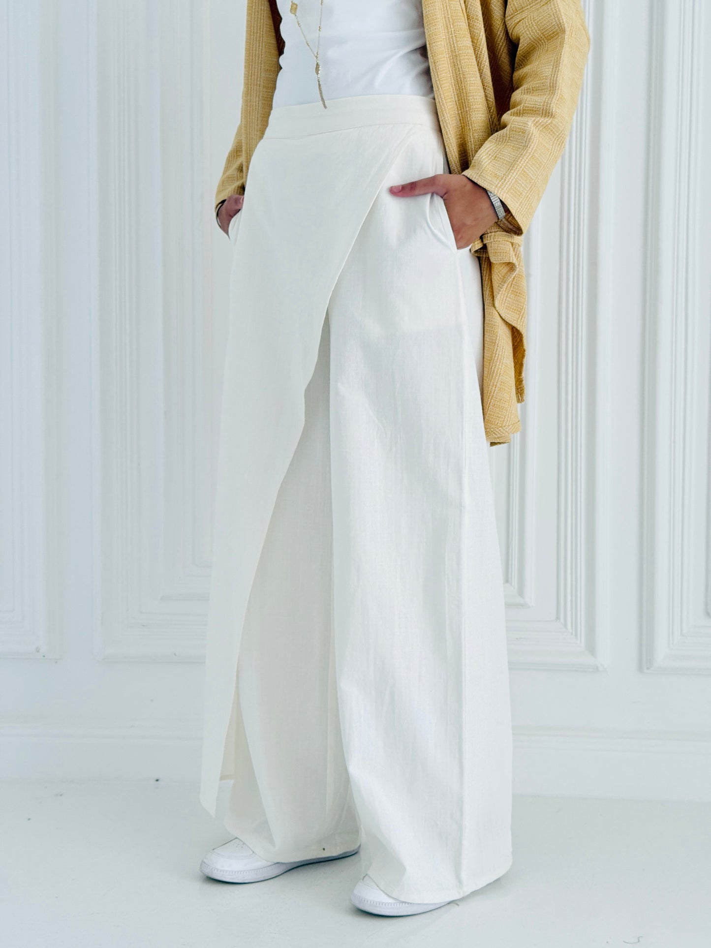 Skirt Pant - White
