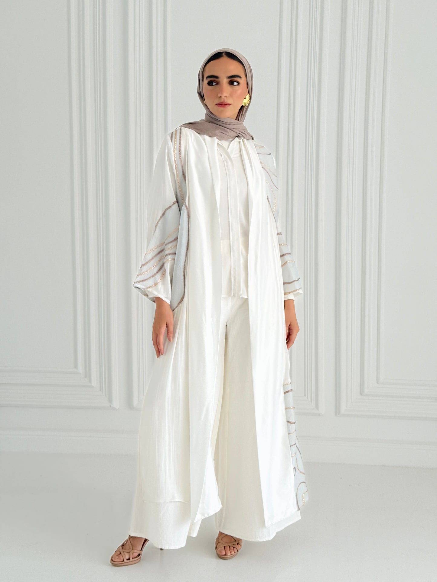 Embroidered Cardigan - White
