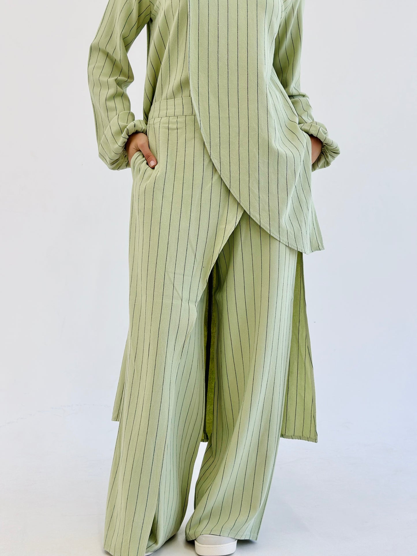 Wrapped Stripped Set - Mint