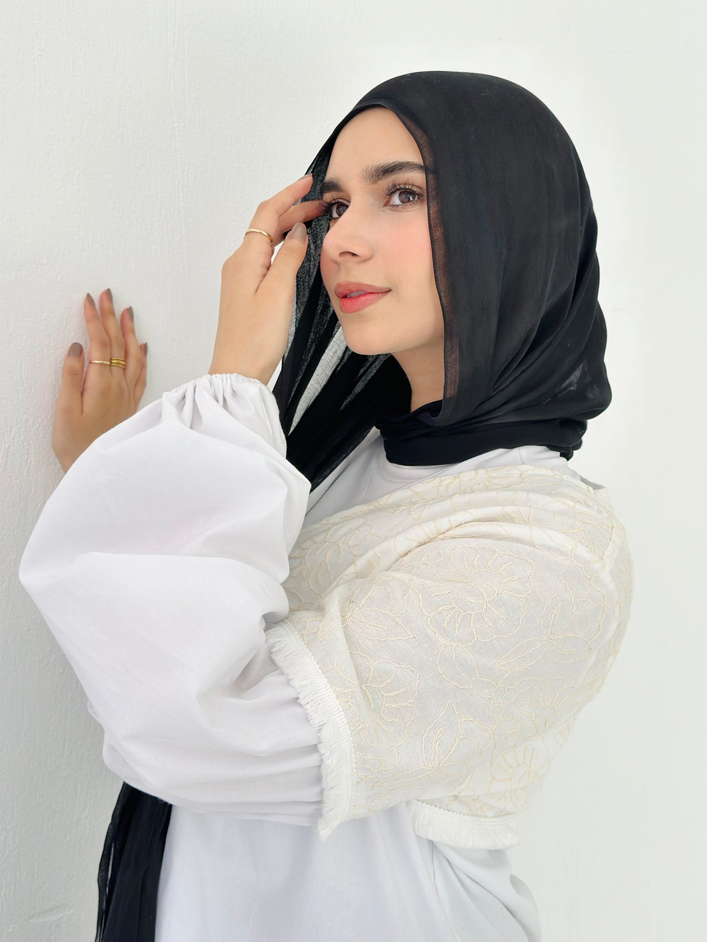 Basic Embroidered Chemise - Off White