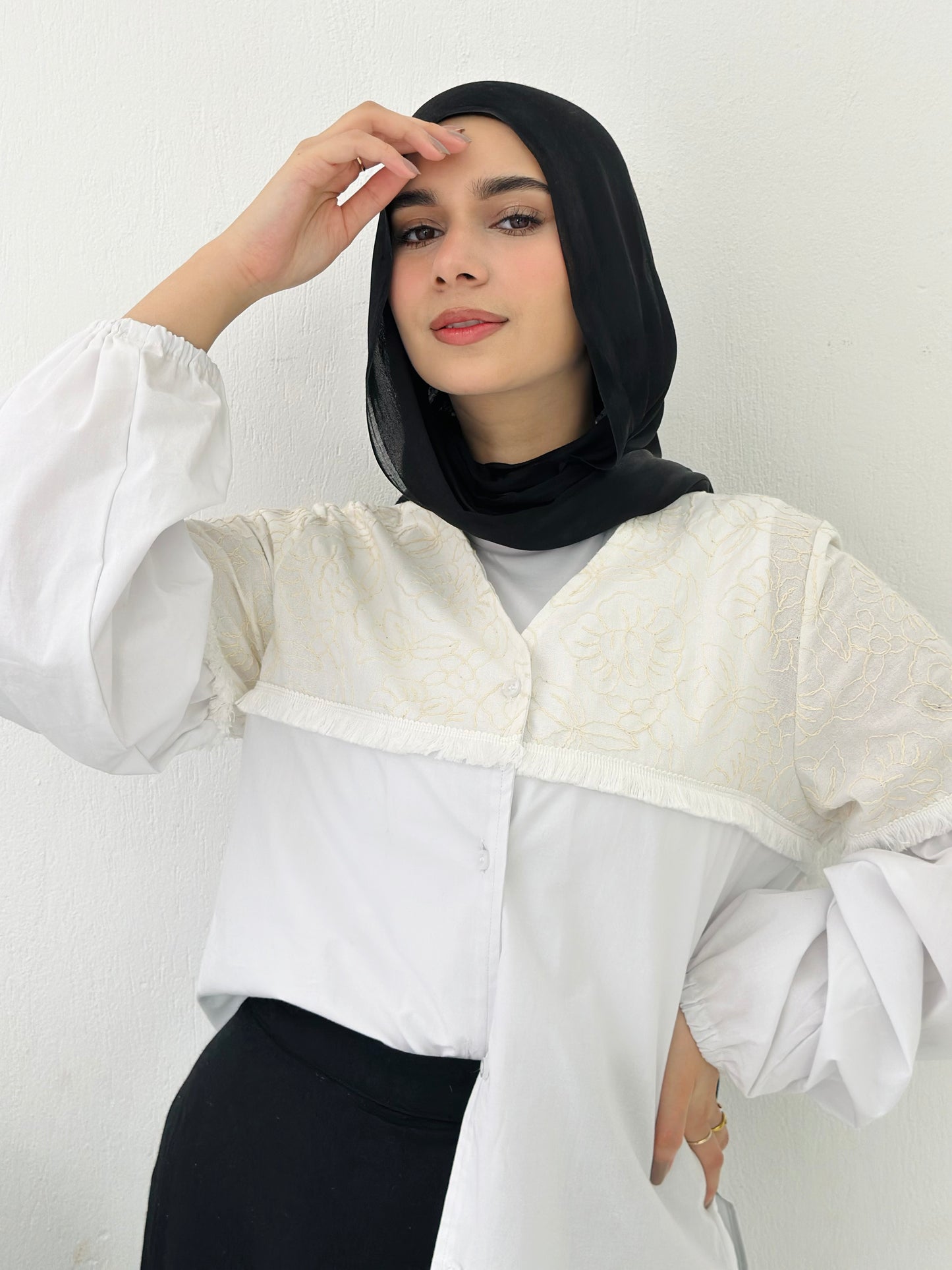 Basic Embroidered Chemise - Off White