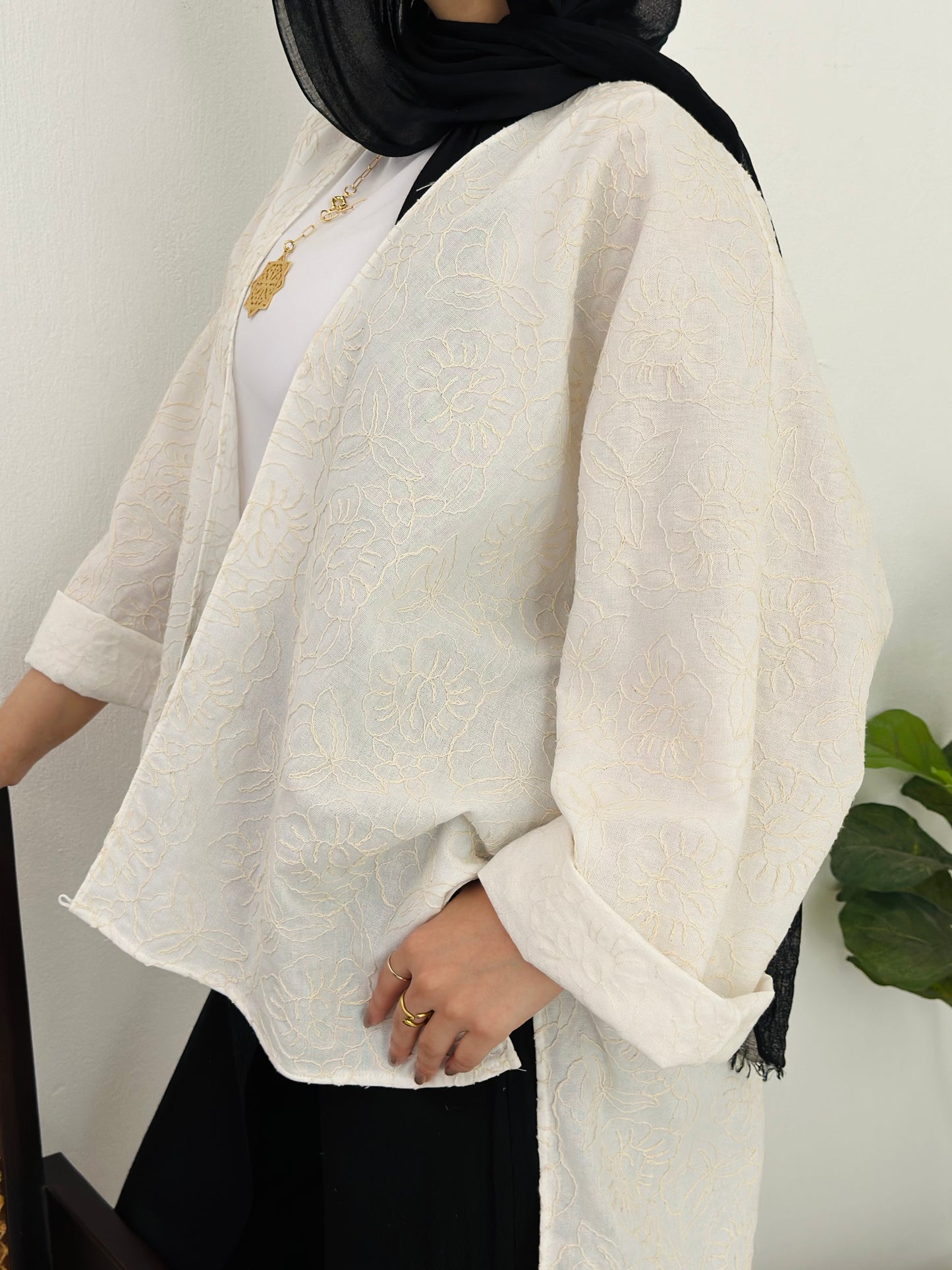Twisted embroidery Cardigan - Off White