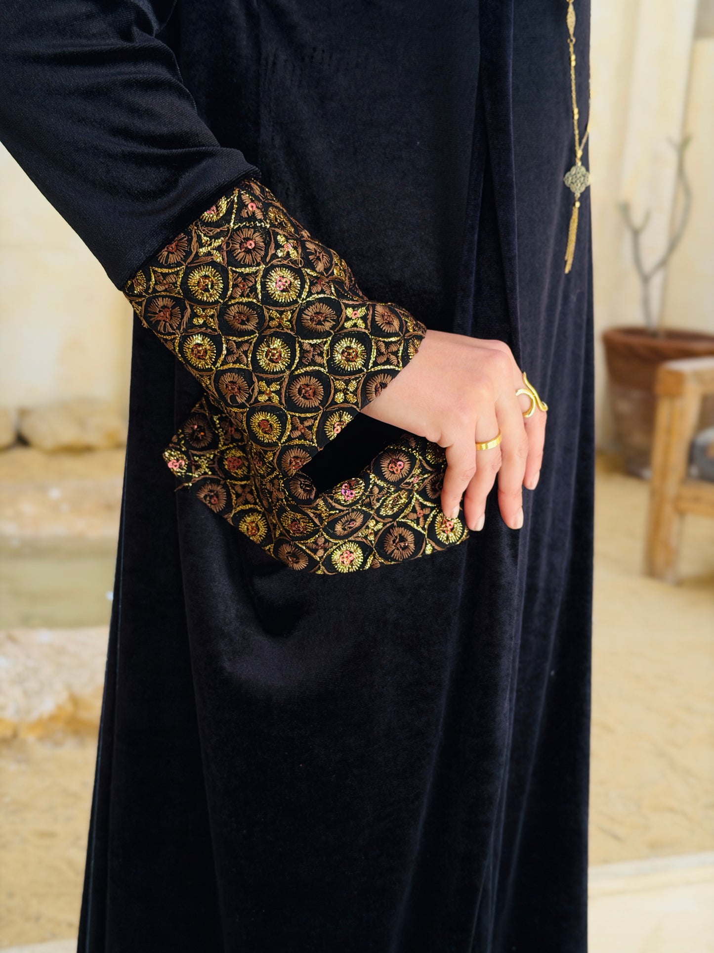 Balloon Dress - Velvet Black