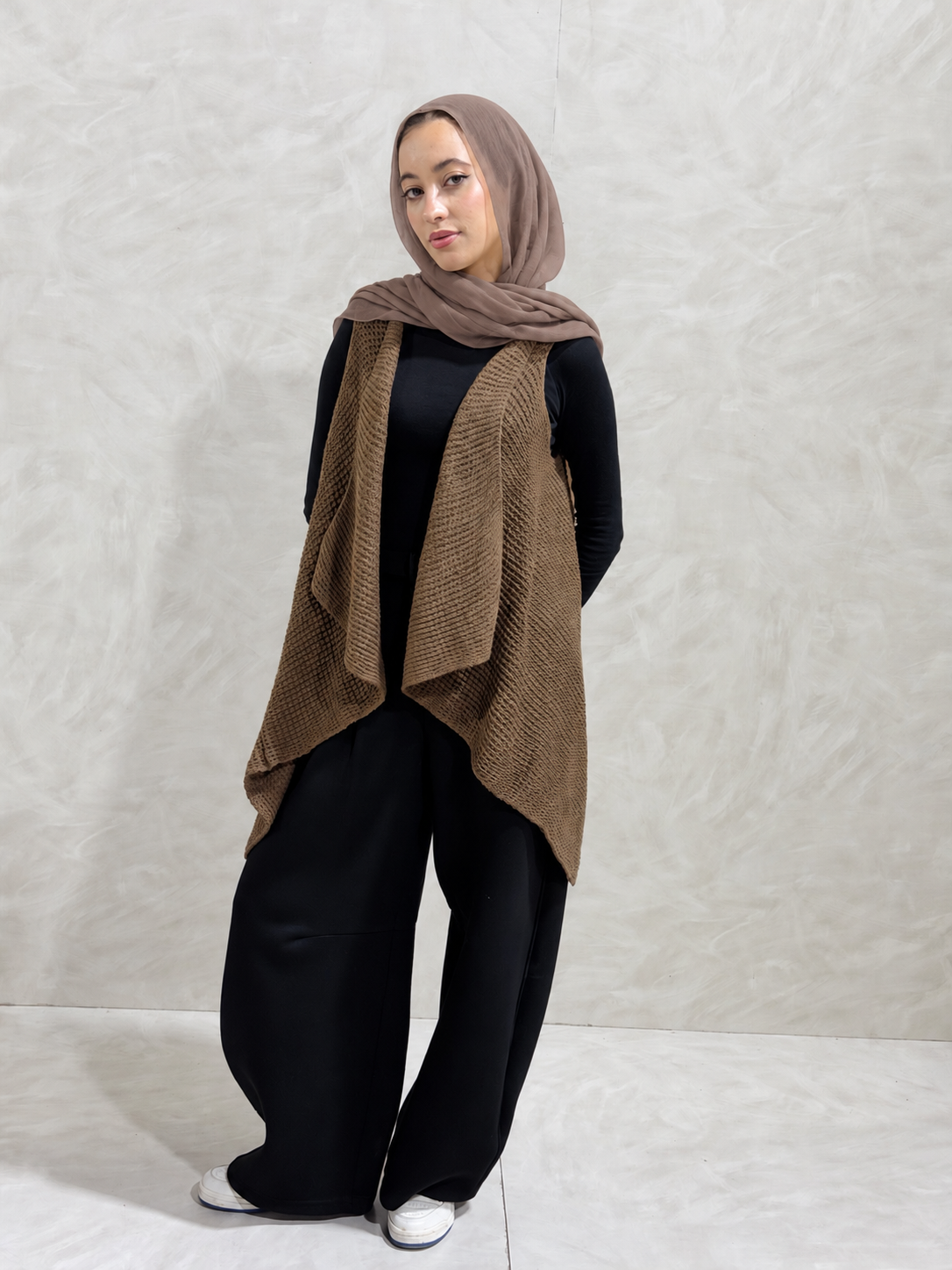 Knit Flow Vest - Brown