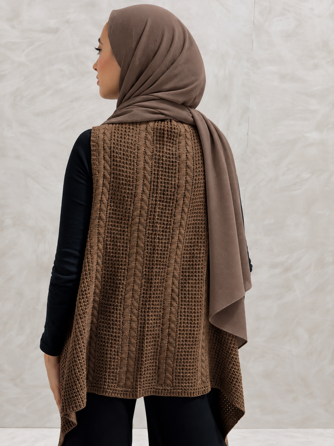Knit Flow Vest - Brown