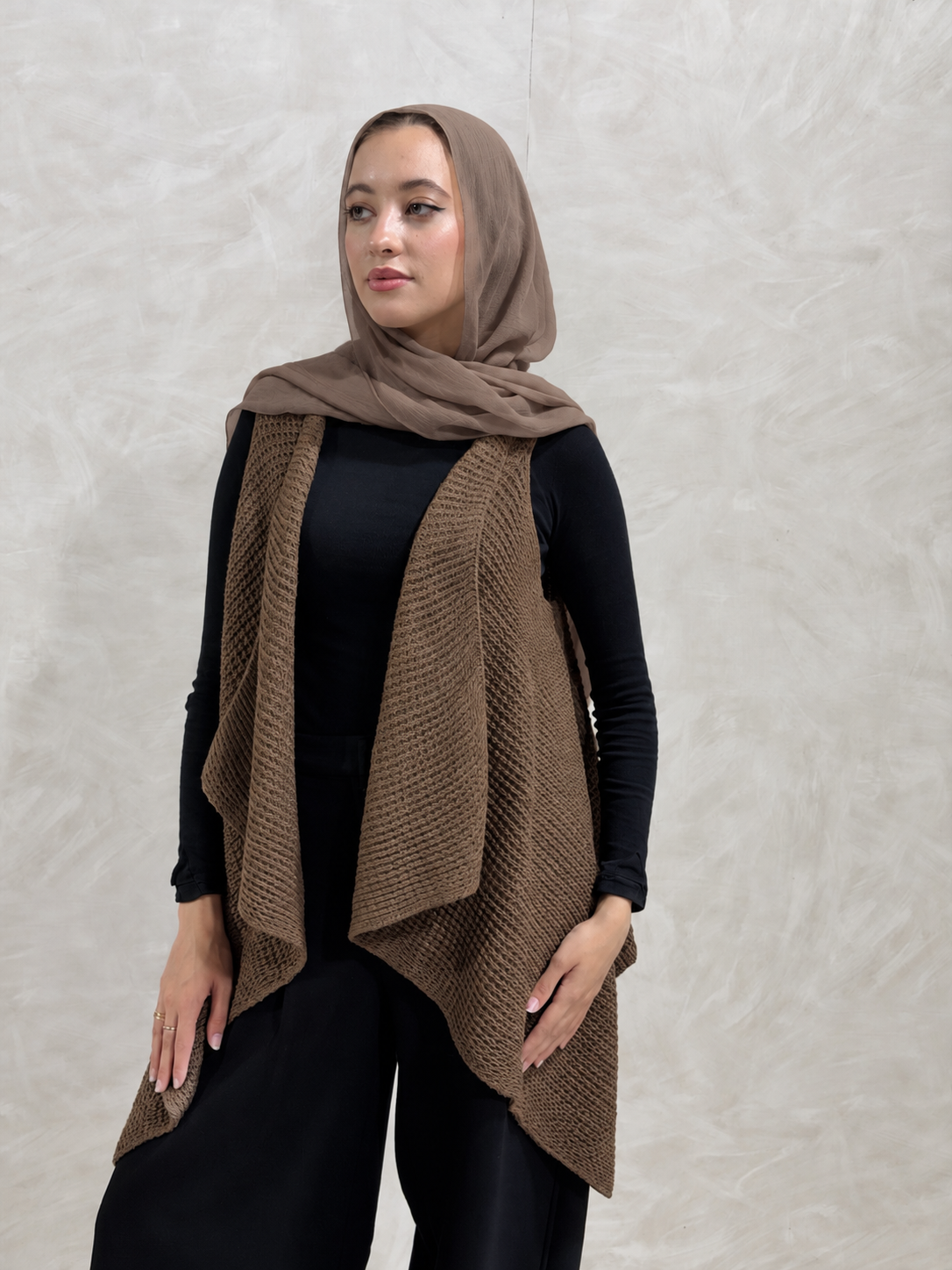 Knit Flow Vest - Brown