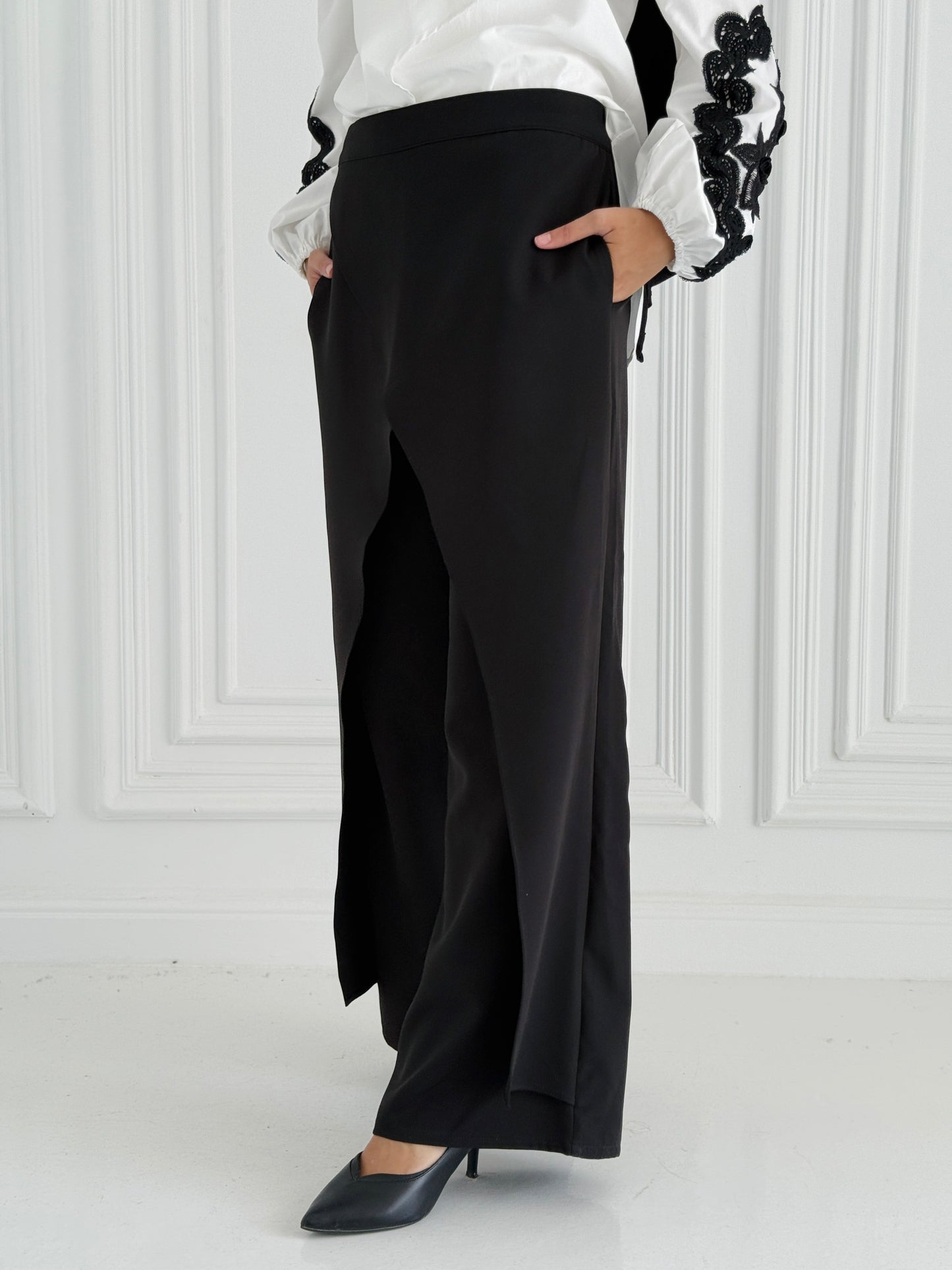 Cross Pants - Black