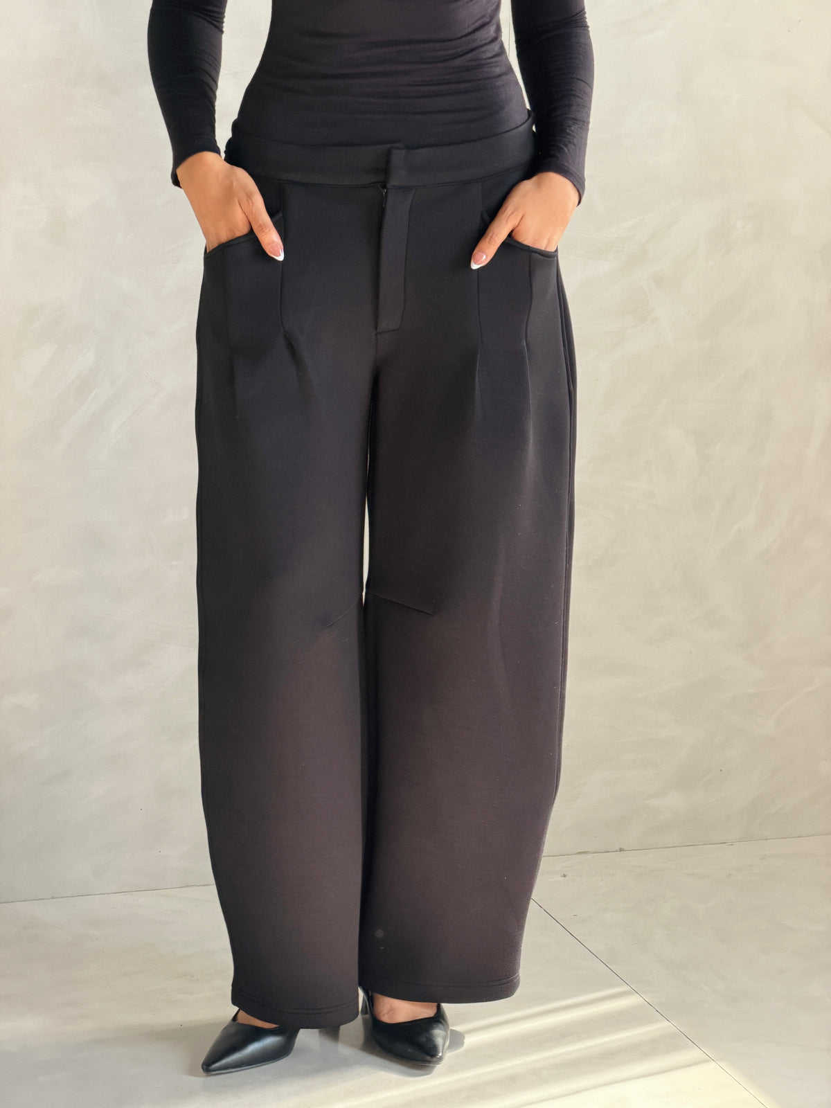 Barrel Pants - Black