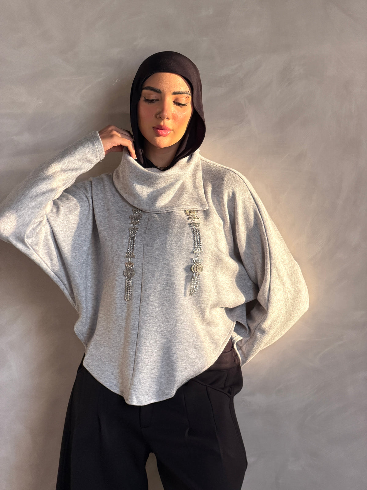 Asymmetric knit Top - Gray