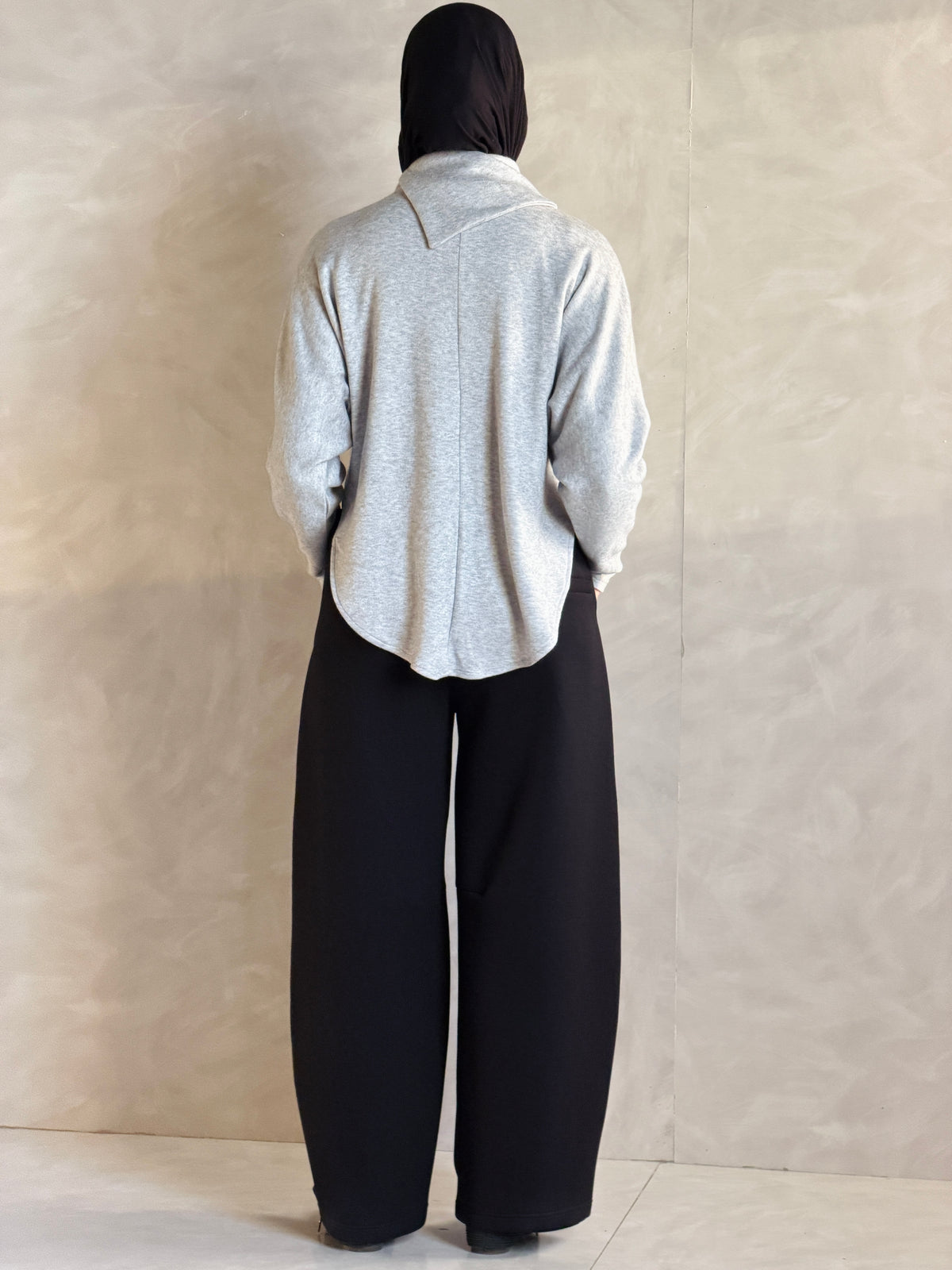 Asymmetric knit Top - Gray