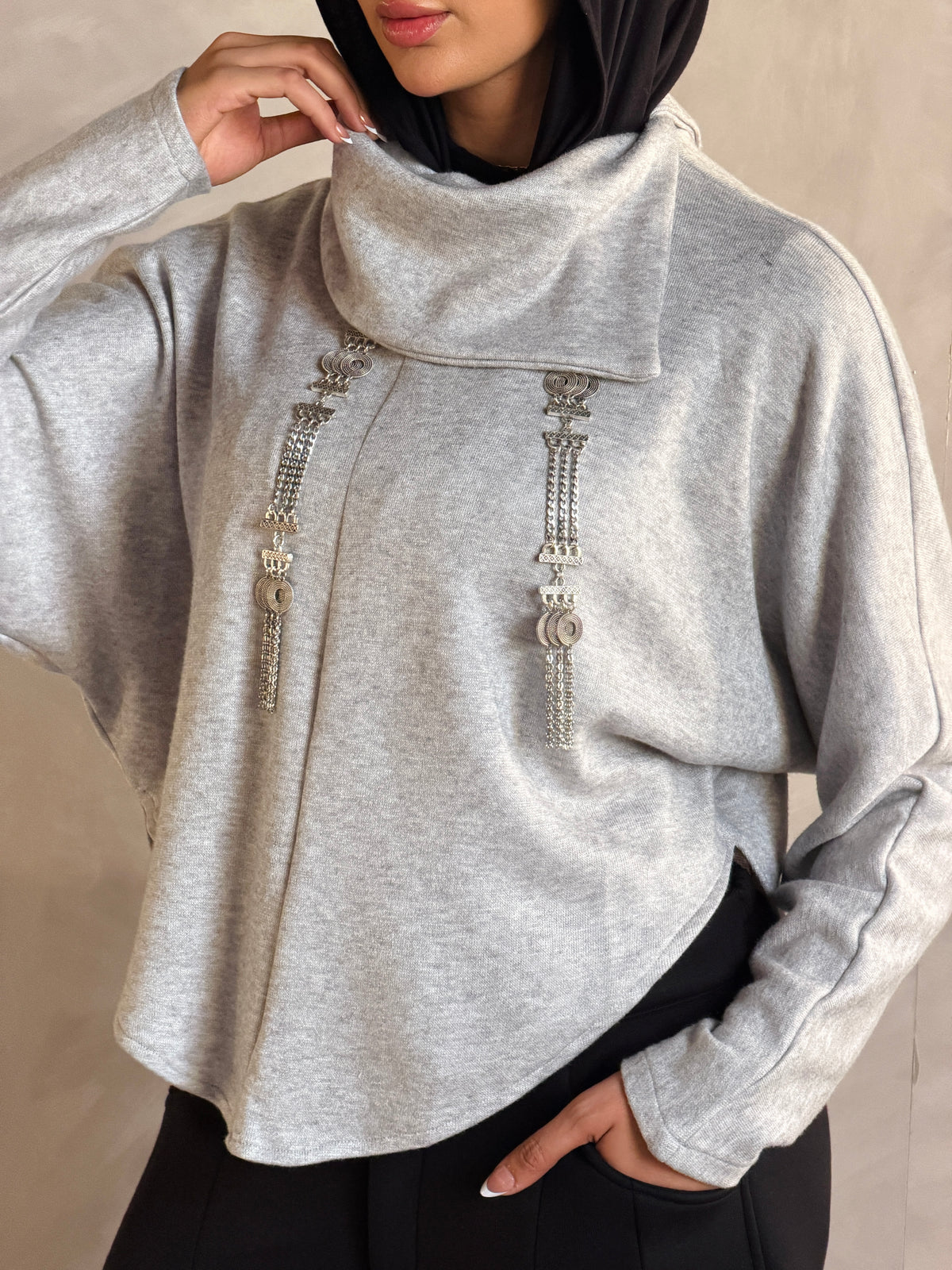 Asymmetric knit Top - Gray