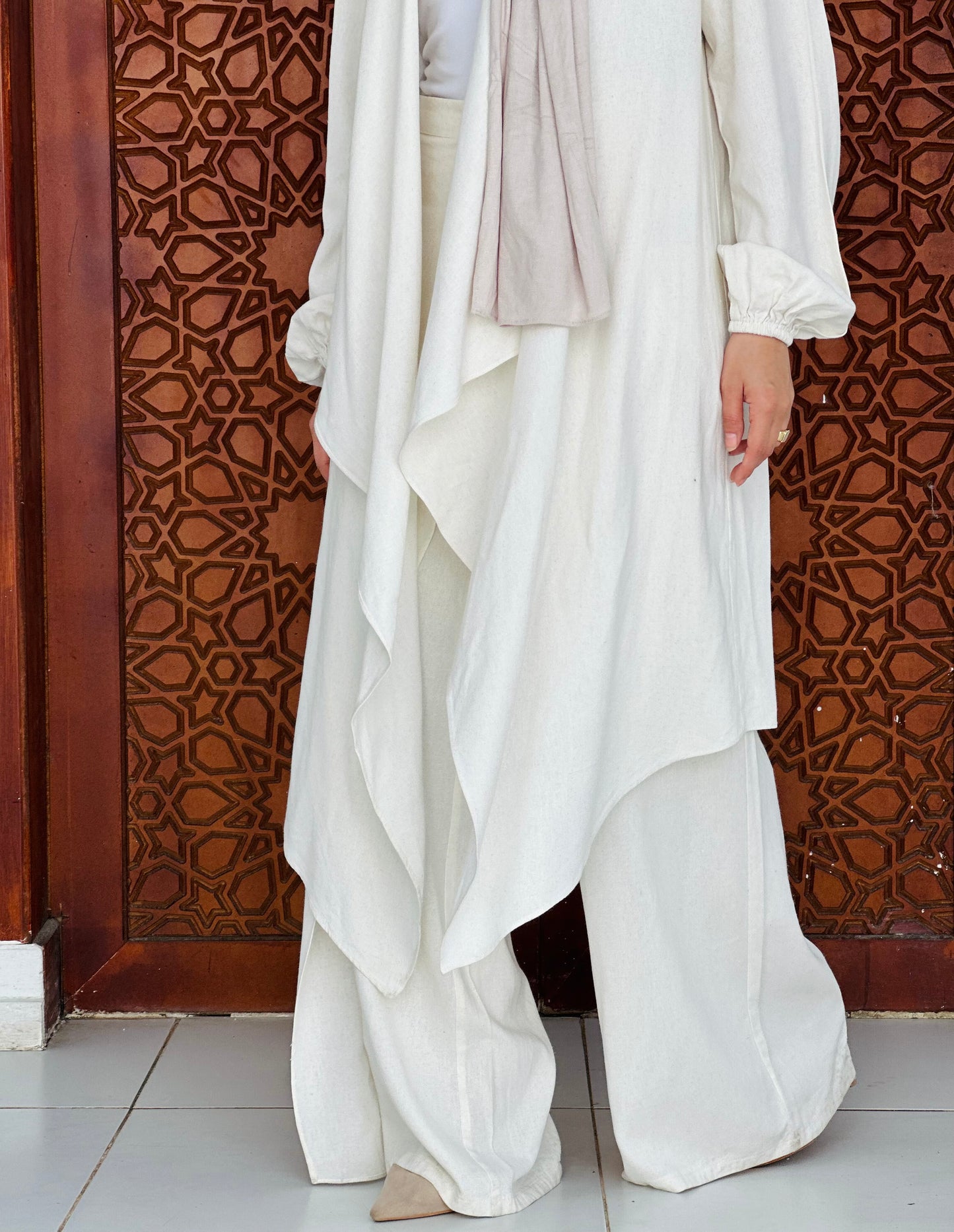 Linen Flowy Cardigan - Beige