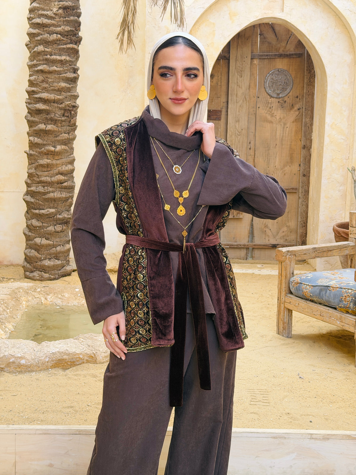 Oriental Embroidery Vest - Brown