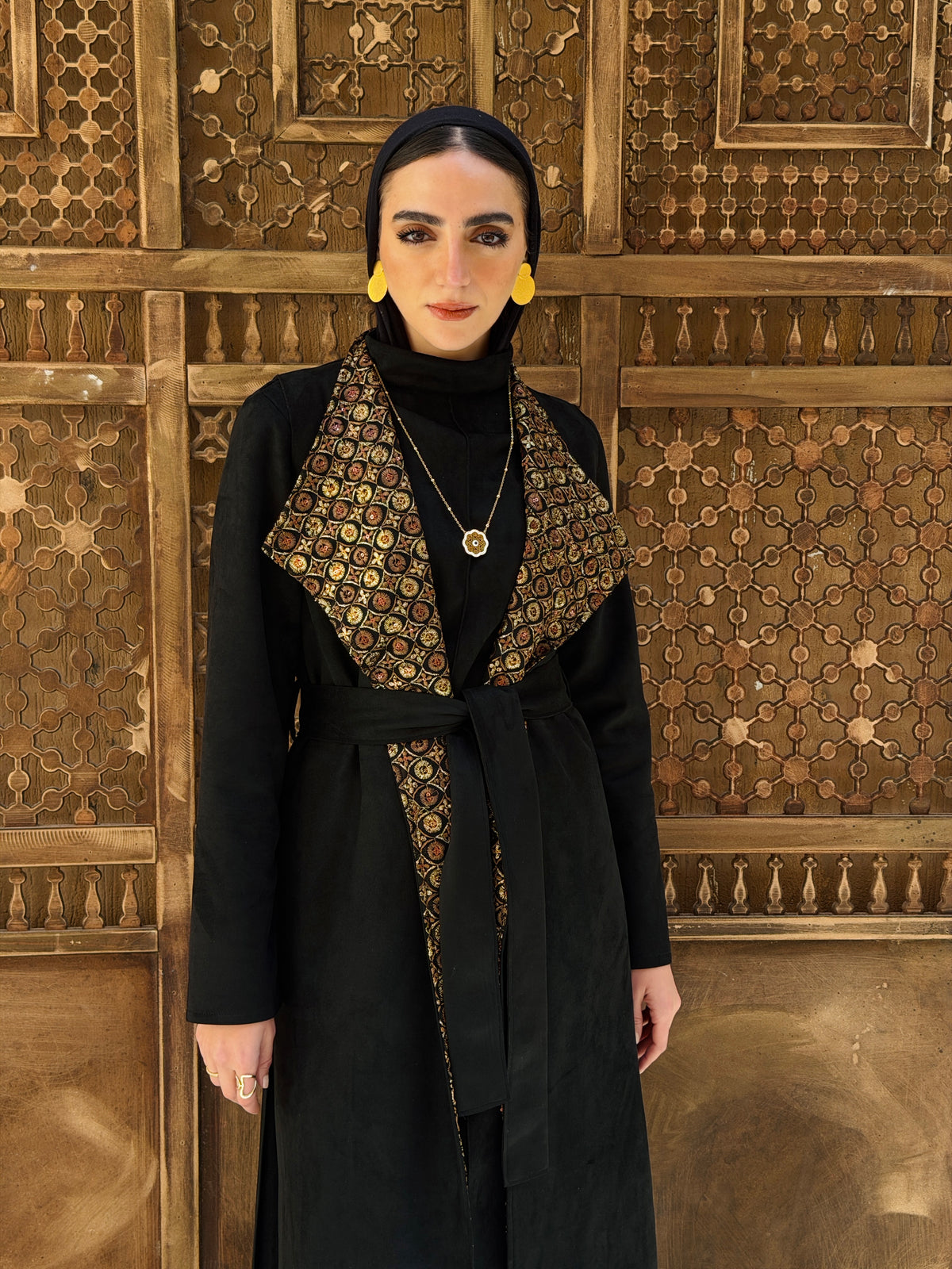 Embroidery Vest - Black
